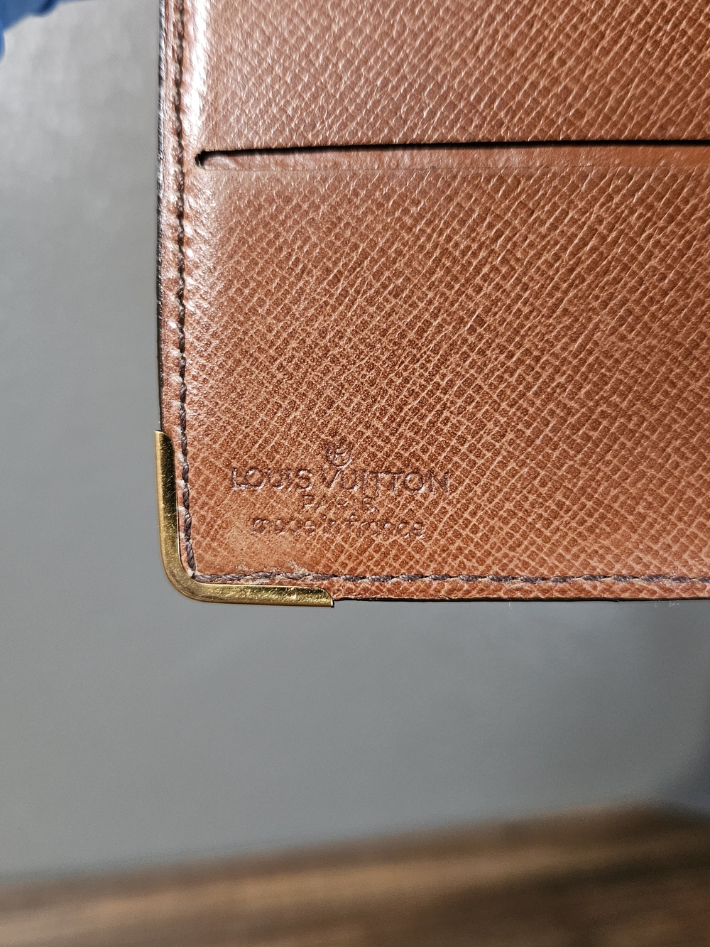 Authentic Louis Vuitton Rare Vintage Bifold Wallet Monogram Canvas - Picture 8 of 15